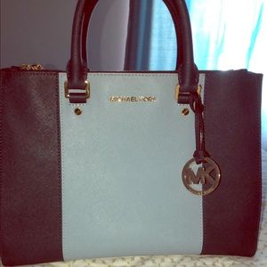 Michael Kors Large Sutton Color Block Bag